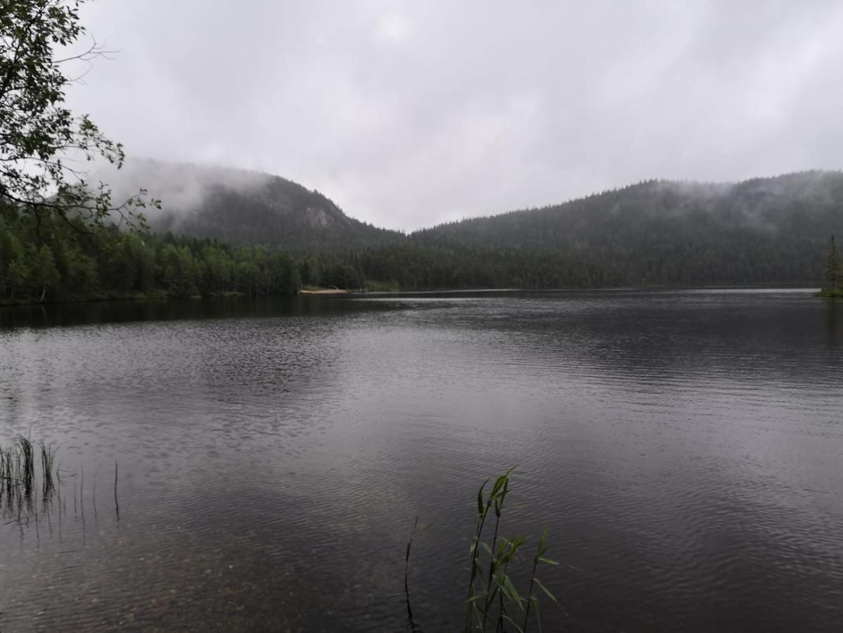 Porontima Lake House In Pure Rukatunturi Nature Exterior photo